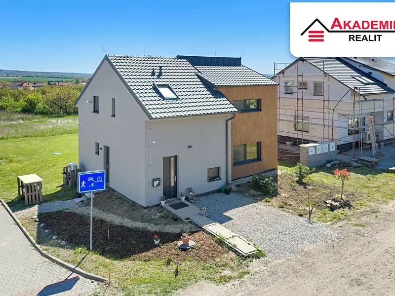 Prodej rodinného domu 128 m², pozemek 681 m², Velké Pavlovice – náhled fotky 2