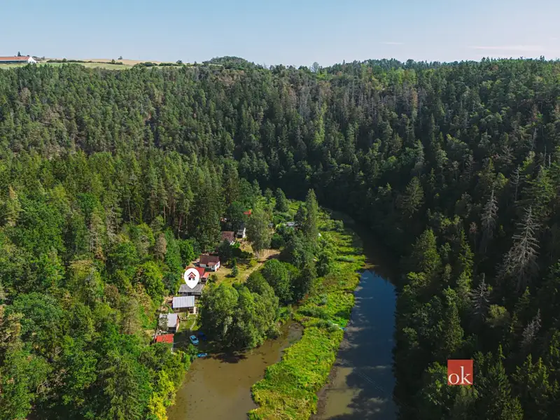Prodej chaty 56 m², pozemek 165 m², Plasy – náhled fotky 2