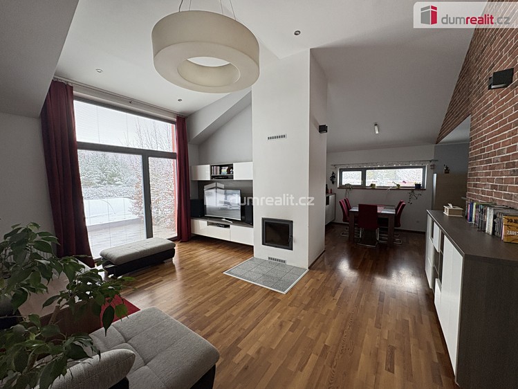 Prodej domu, 208 m² (12 z 28)