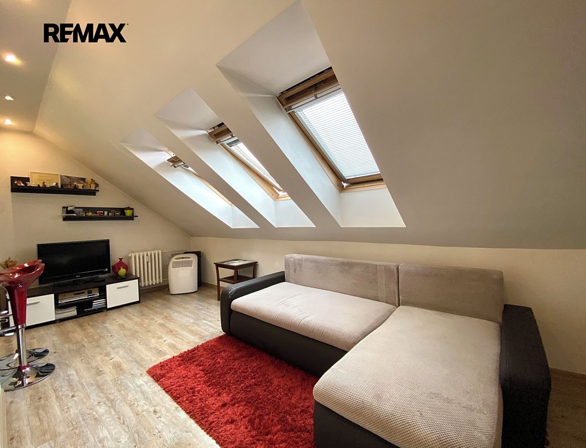 Prodej bytu 1+kk 27 m² – fotografie 2