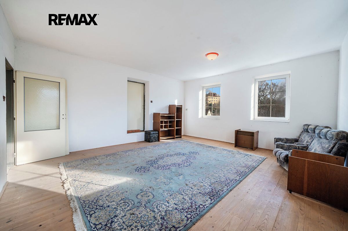 Prodej rodinného domu 184 m², pozemek 1805 m² – fotografie 5