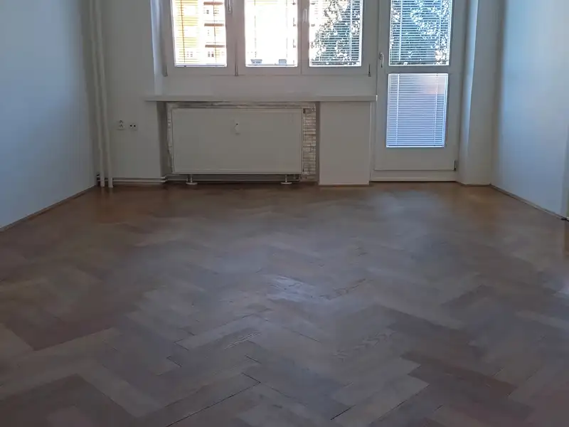 Prodej bytu 2+1 60 m², Zlín – náhled fotky 1