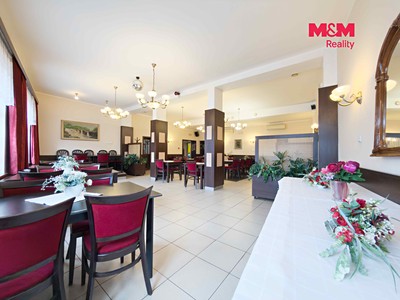 Prodej komerčního prostoru, 650 m² (3 z 30)