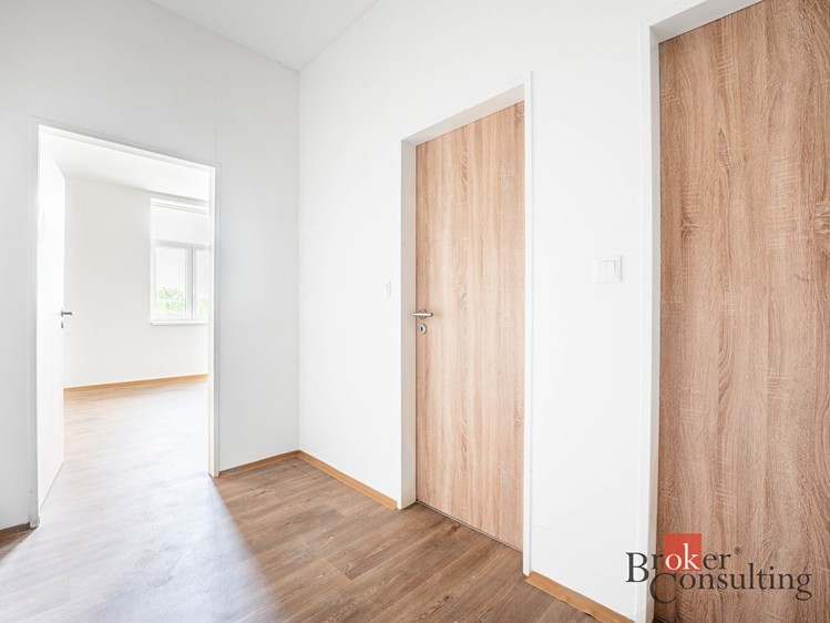 Wohnung 1+kk zum Kauf, 36 m² (4 von 9)