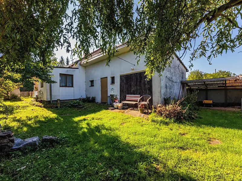 Prodej rodinného domu 115 m², pozemek 2061 m², Čakovičky – náhled fotky 2