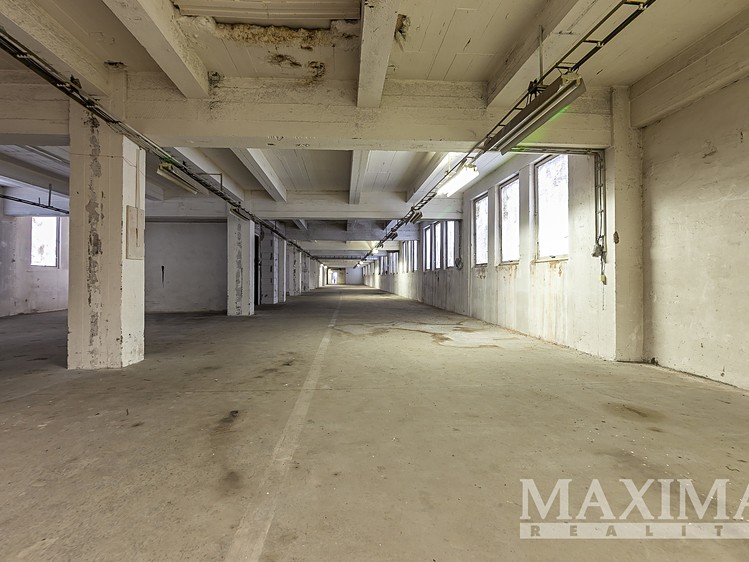 Комерційне приміщення в оренду, 850 м² (28 з 30)