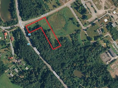 Prodej komerčního pozemku 8862 m²