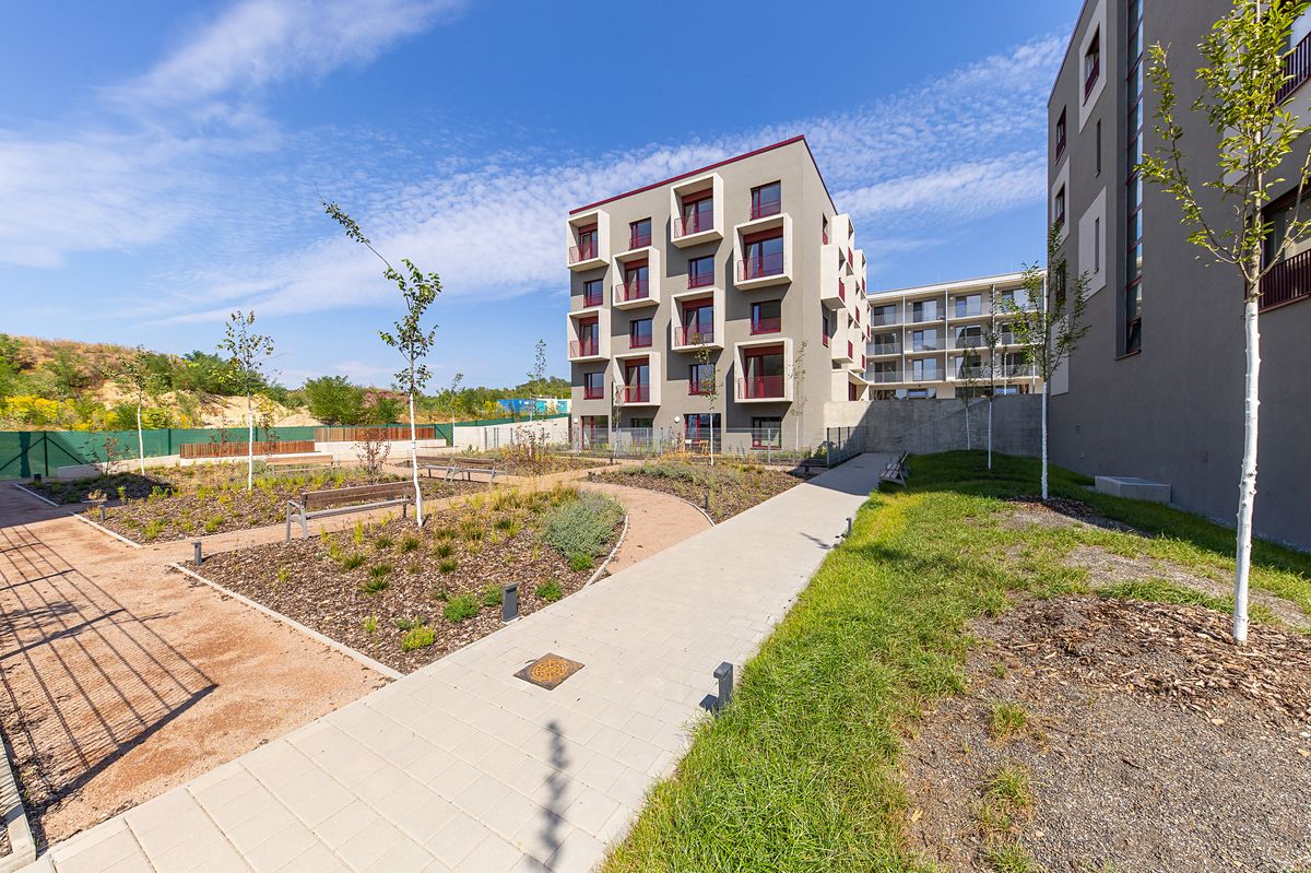 Pronájem bytu 2+kk 51 m² – fotografie 4