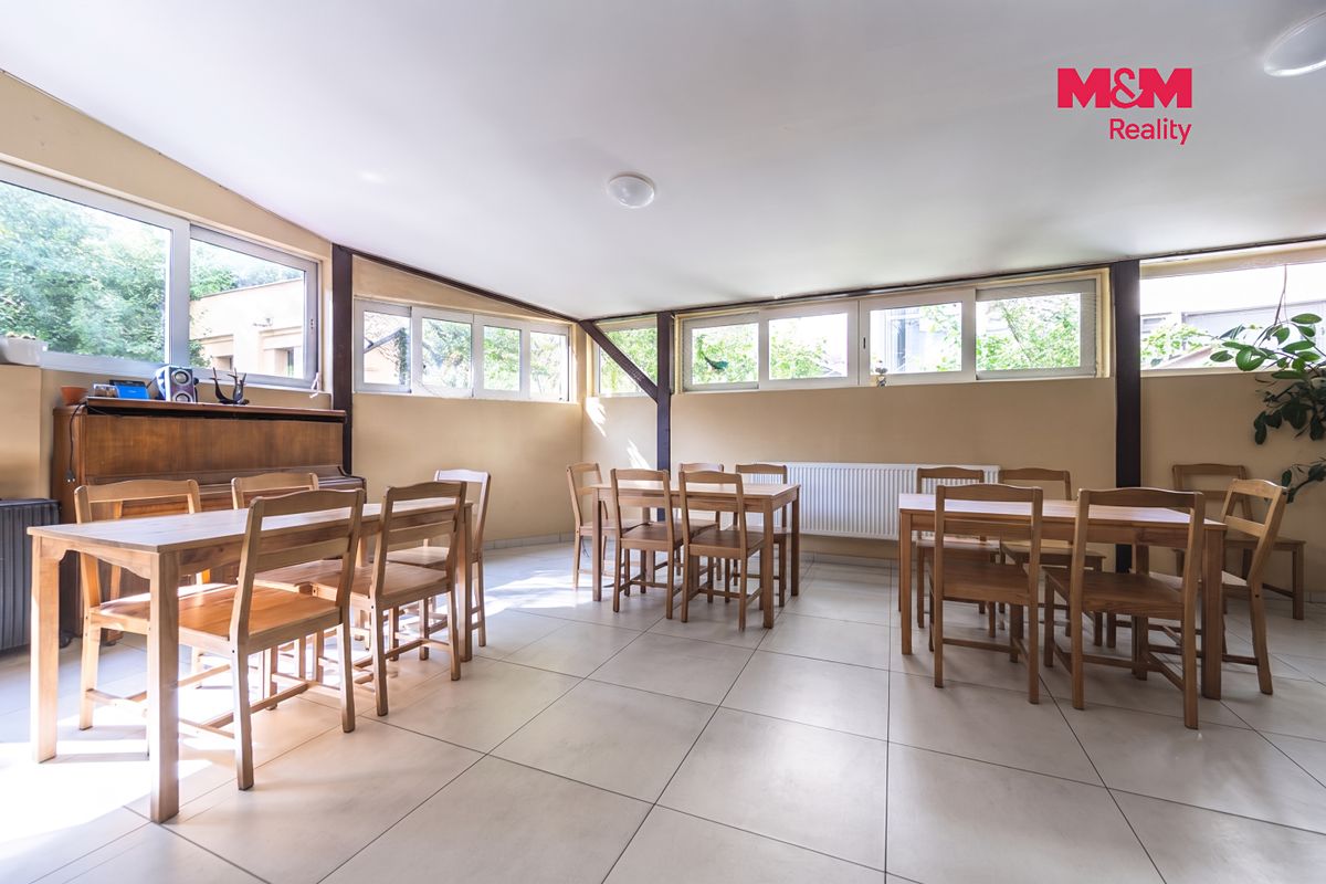 Pronájem restaurace 200 m² – fotografie 4