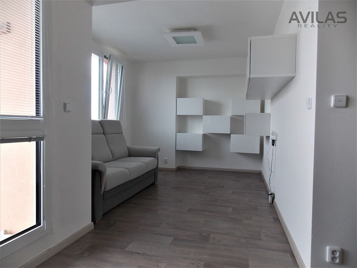 Pronájem bytu 3+kk 65 m²