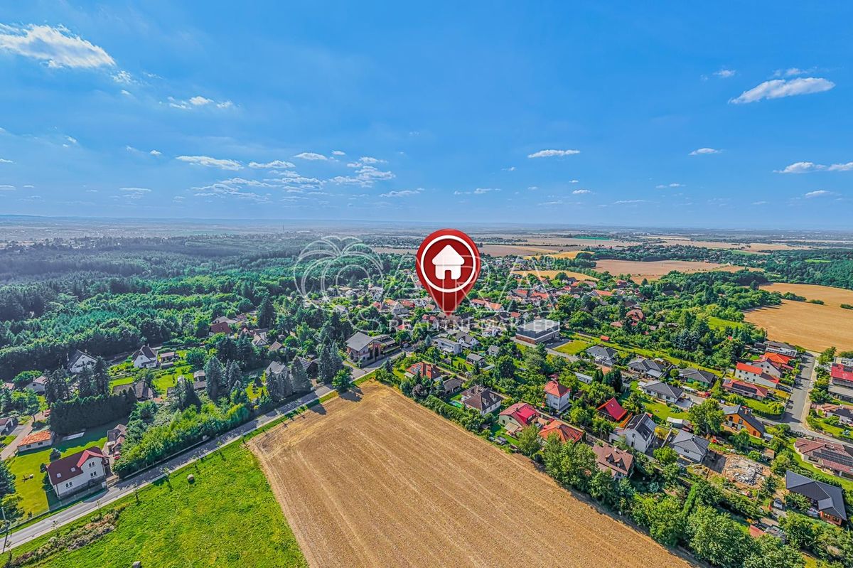 Prodej rodinného domu 94 m², pozemek 914 m² – fotografie 3