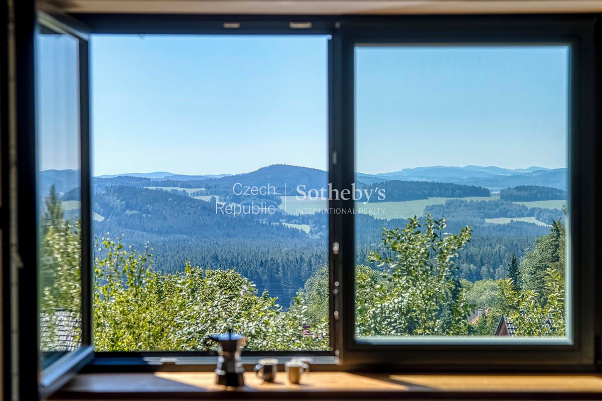 Prodej rodinného domu 320 m², pozemek 3012 m² – fotografie 3