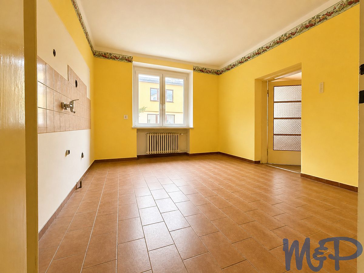 Prodej rodinného domu 161 m², pozemek 492 m² – fotografie 3