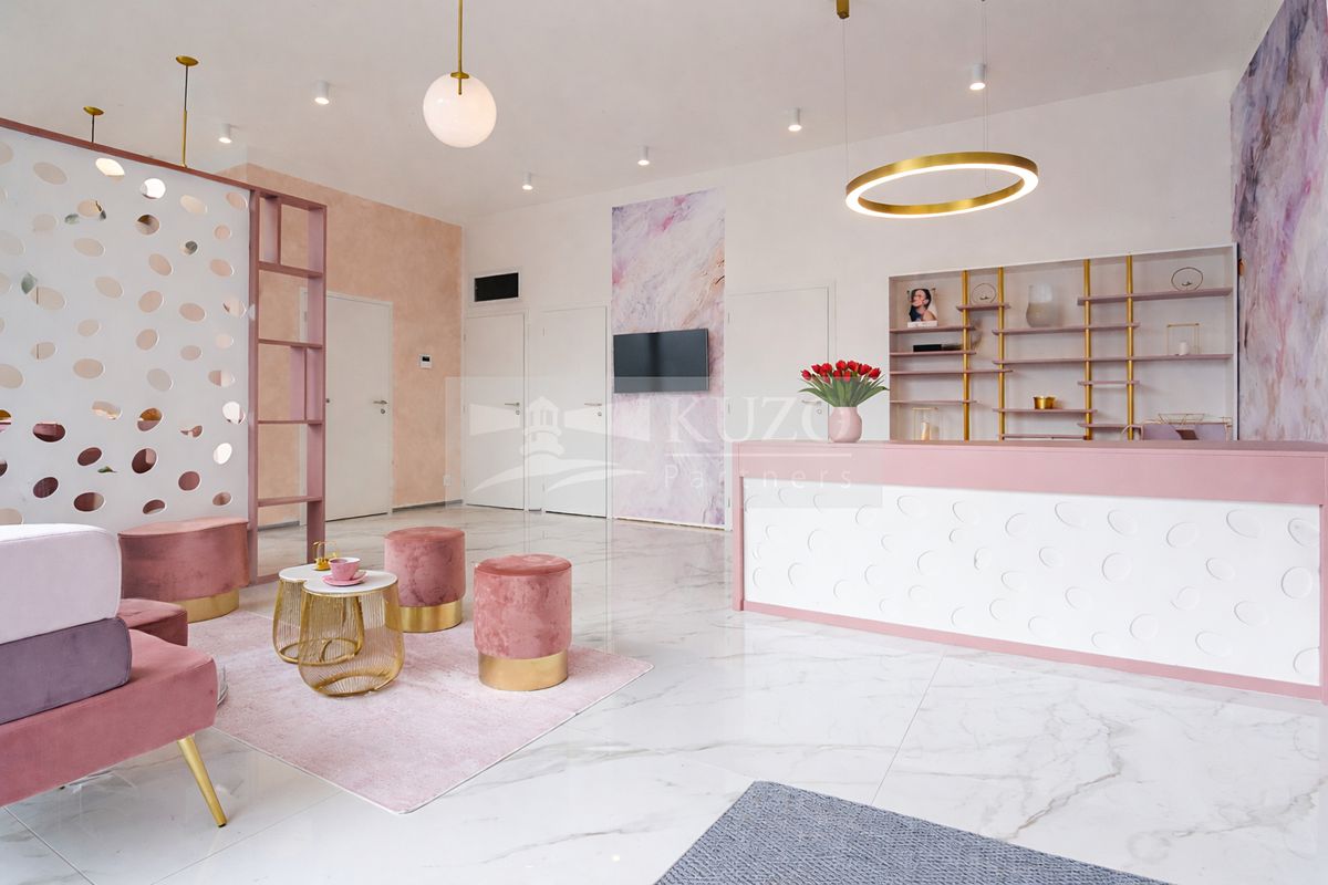 Prodej obchodního prostoru 73 m² – fotografie 5