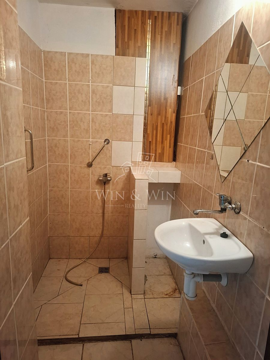 Prodej rodinného domu 142 m², pozemek 272 m² – fotografie 5