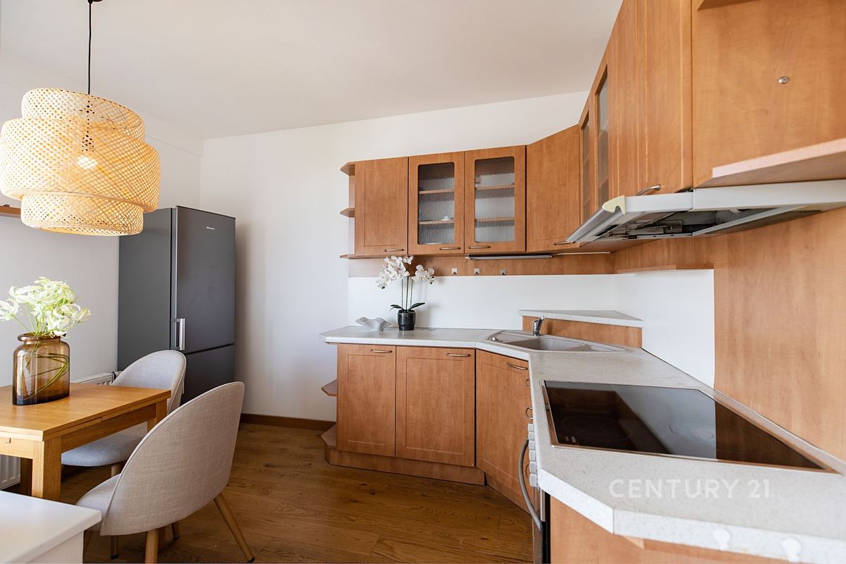 Pronájem bytu 1+kk 37 m² – fotografie 4