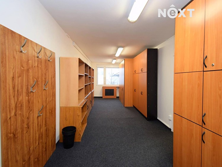 Pronájem komerčního prostoru, 80 m² (6 z 12)