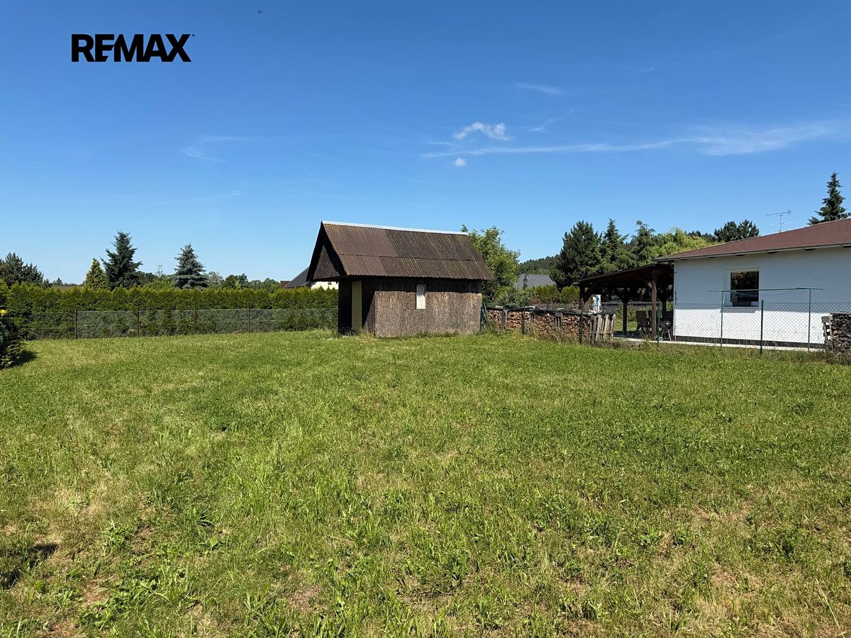 Pronájem zahrady 632 m² – fotografie 2