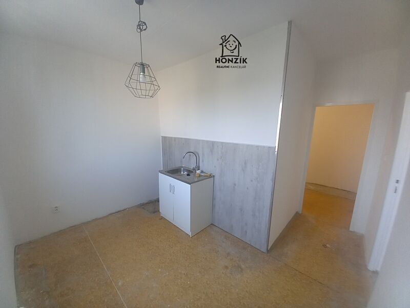 Prodej bytu 2+1 52 m² – fotografie 2