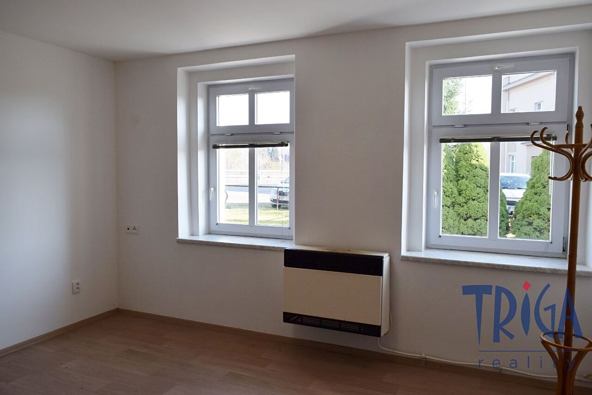 Pronájem bytu 1+kk 30 m² – fotografie 2