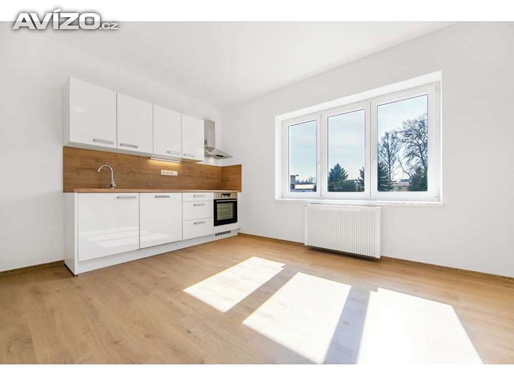 Pronájem bytu 2+kk 48 m² – fotografie 2