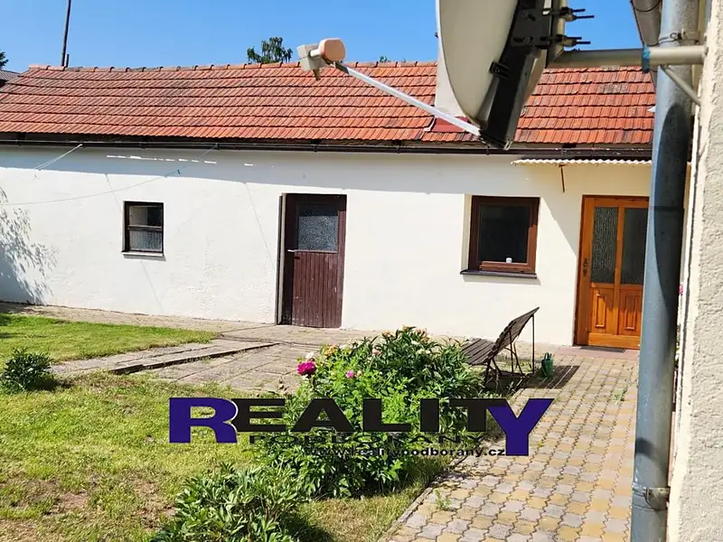 Prodej rodinného domu 212 m², pozemek 805 m², Kryry – náhled fotky 2