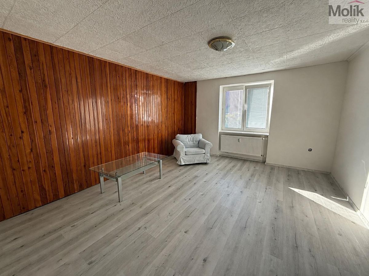 Pronájem bytu 2+1 57 m² – fotografie 4
