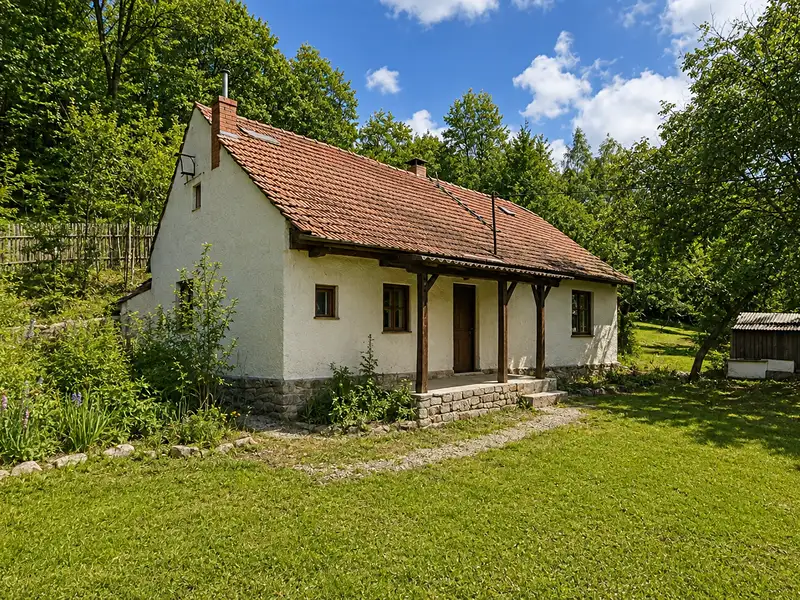 Prodej stavebního pozemku 1760 m², Třemešná – náhled fotky 1