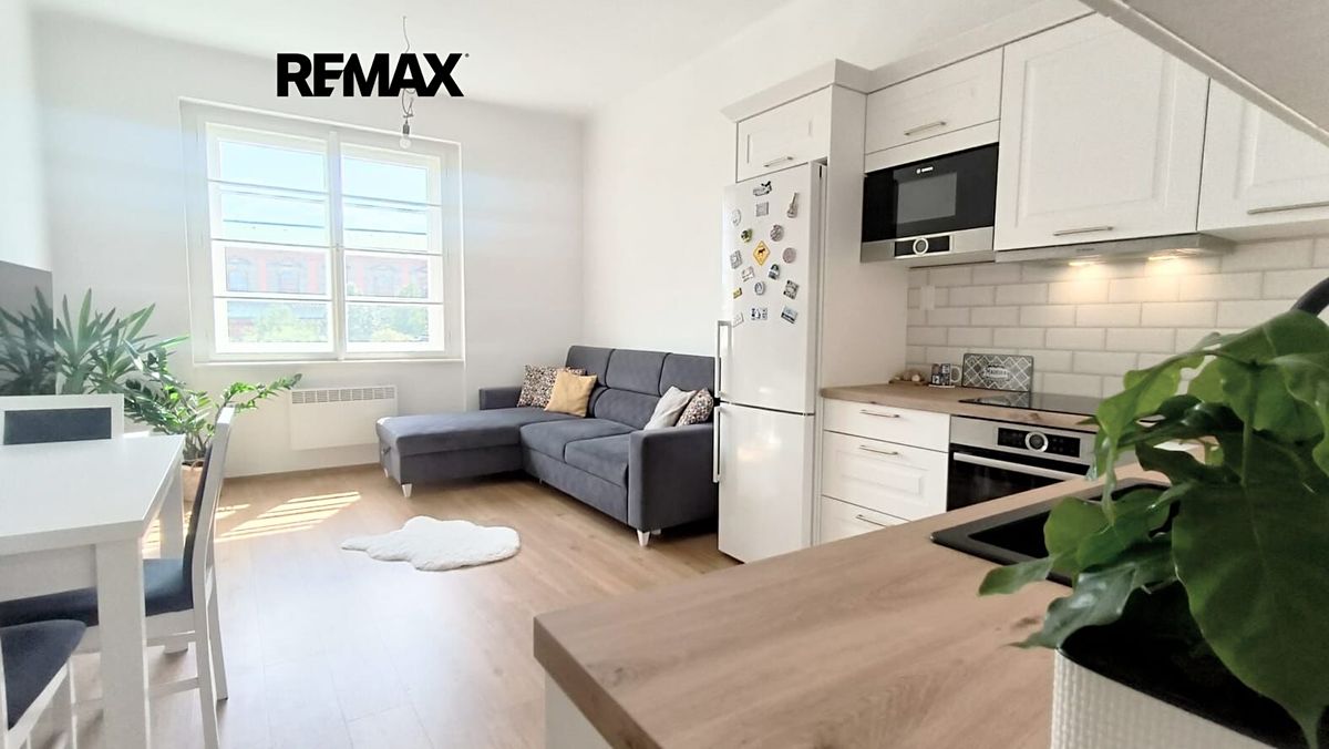 Pronájem bytu 2+kk 55 m²