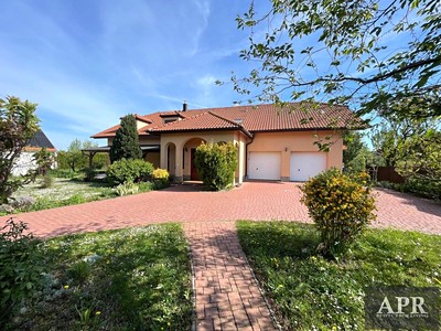 Pronájem bytu 1+kk 30 m²