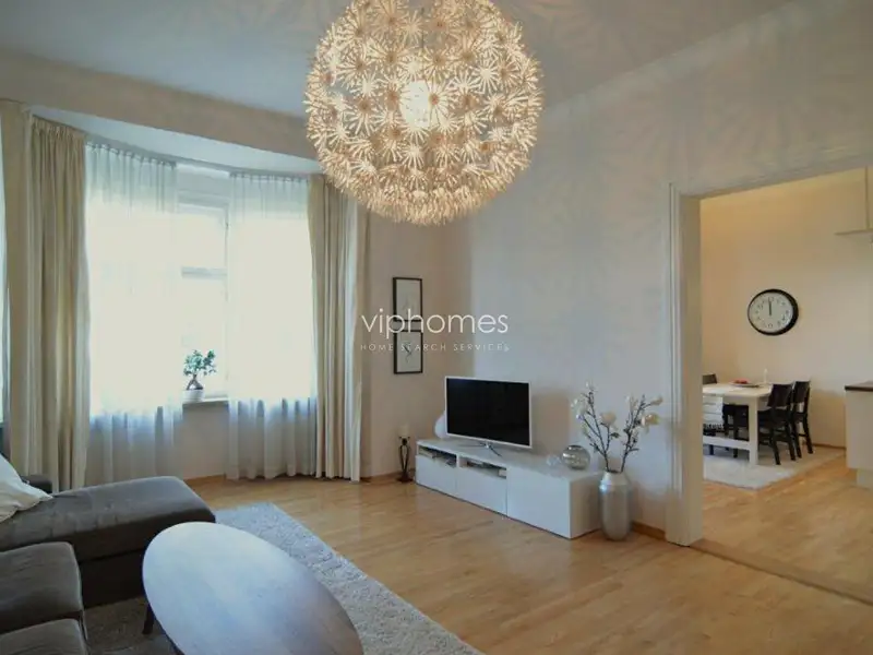 Pronájem bytu 3+1 108 m², Praha – náhled fotky 1