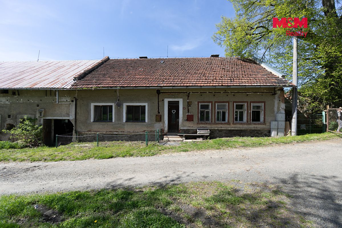 Prodej rodinného domu 149 m², pozemek 14537 m² – fotografie 2