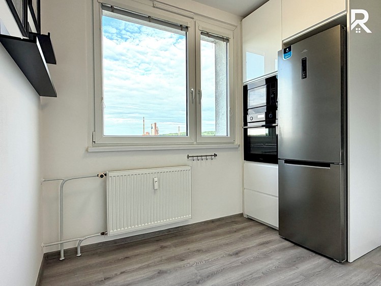 Pronájem bytu 3+1, 63 m² (5 z 15)