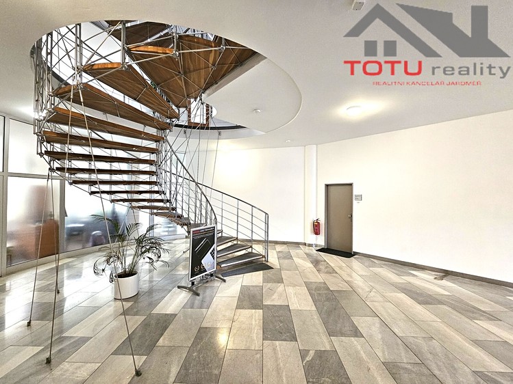 Pronájem komerčního prostoru, 155 m² (10 z 10)