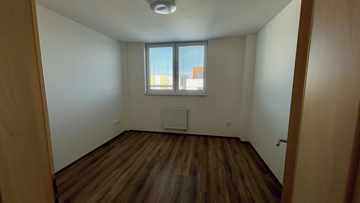 Pronájem bytu 3+kk 111 m² – fotografie 5