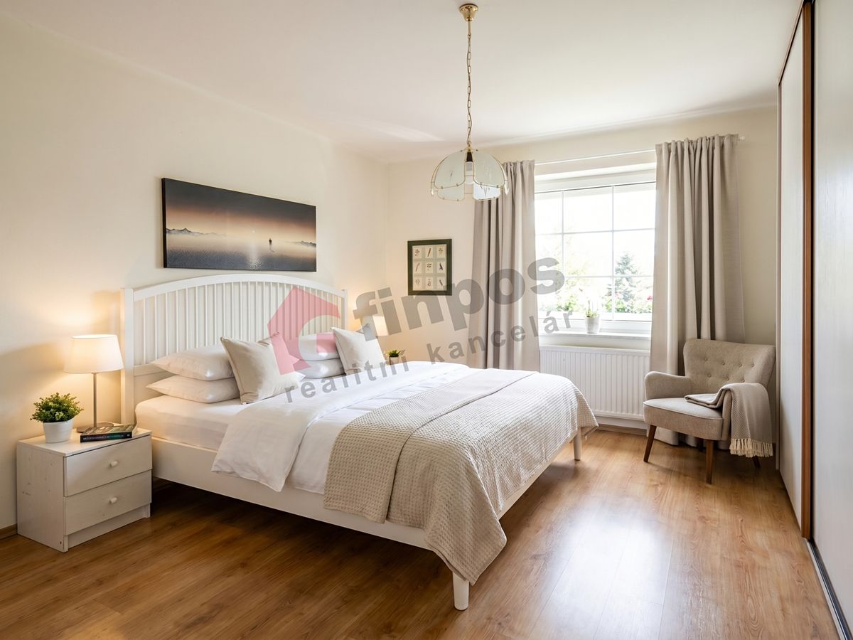 Prodej rodinného domu 339 m², pozemek 1258 m² – fotografie 3