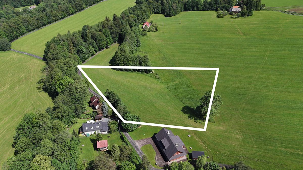 Prodej stavebního pozemku 10945 m² – fotografie 2