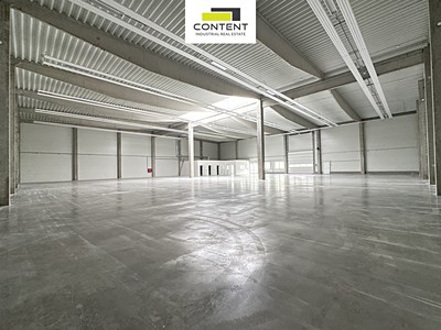 Pronájem komerčního prostoru, 1 300 m² (2 z 17)