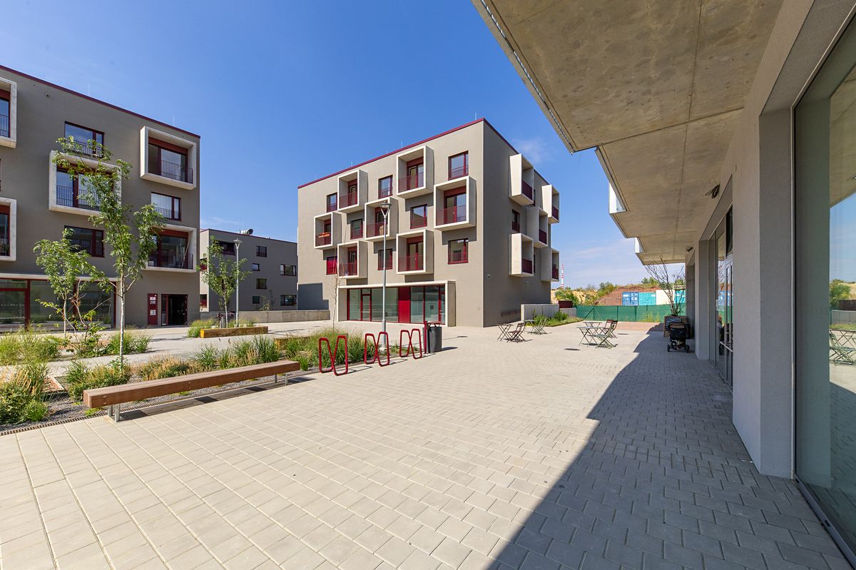Pronájem bytu 2+kk 51 m² – fotografie 2