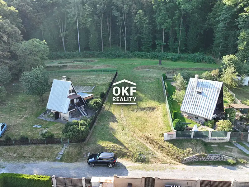 Prodej stavebního pozemku 8434 m², Hranice – náhled fotky 1