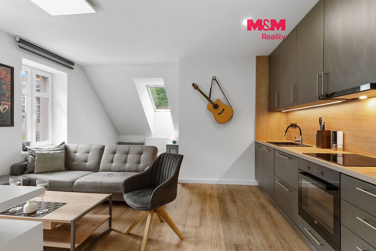Pronájem bytu 1+kk 40 m²