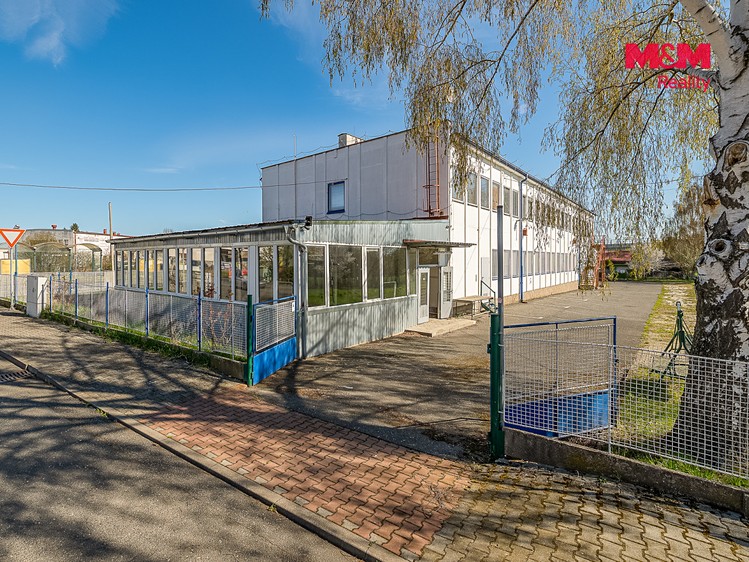 Gewerbefläche zum Kauf, 900 m² (17 von 20)