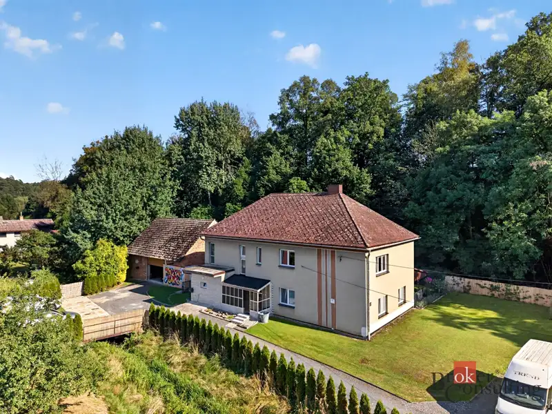 Prodej rodinného domu 255 m², pozemek 2147 m², Bělá – náhled fotky 1