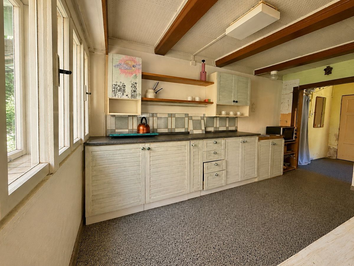 Prodej chalupy 191 m², pozemek 271 m² – fotografie 2