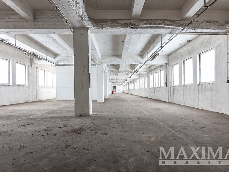 Комерційне приміщення в оренду, 850 м² (22 з 30)