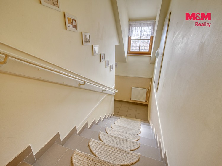 Квартира 4+kk в оренду, 122 м² (7 з 20)