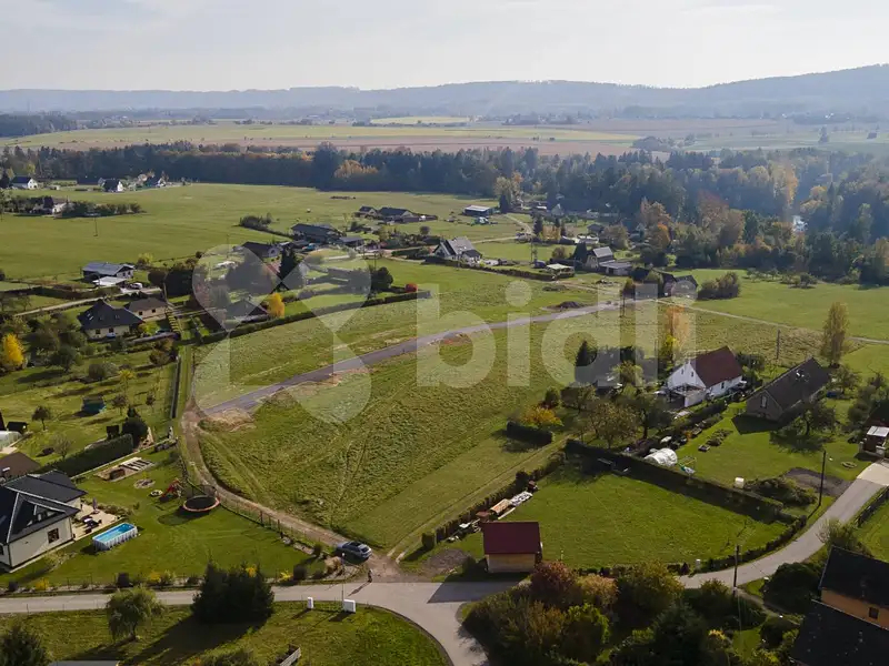 Prodej stavebního pozemku 1366 m², Nemojov – náhled fotky 3