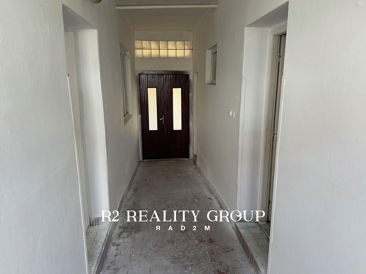 Prodej rodinného domu 110 m², pozemek 920 m² – fotografie 2