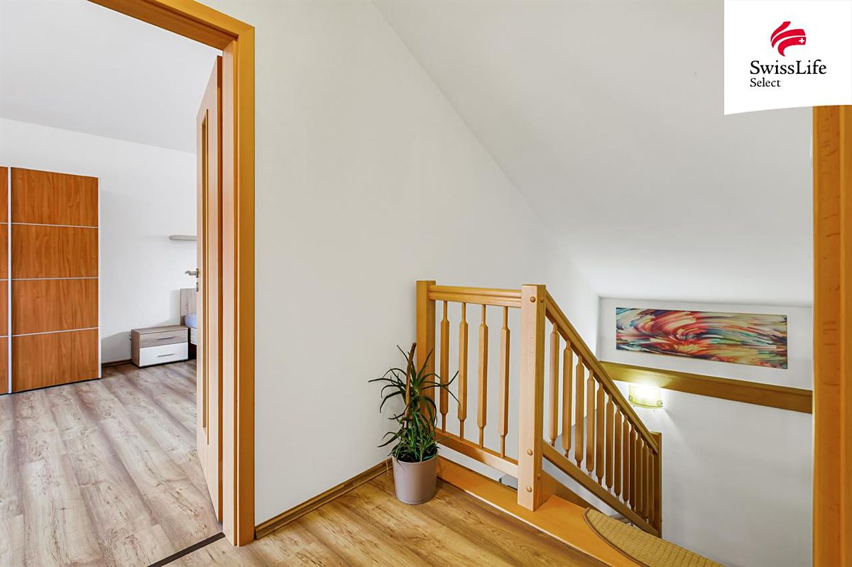 Prodej rodinného domu 149 m², pozemek 444 m² – fotografie 5