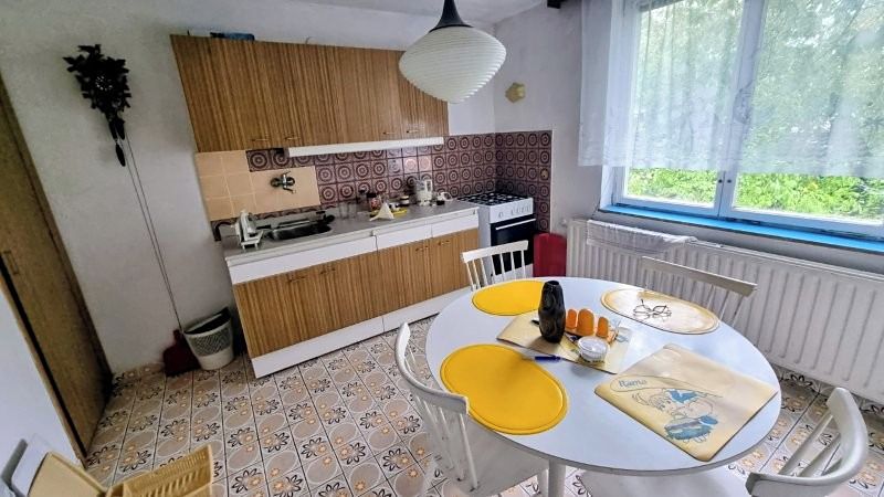 Prodej rodinného domu 140 m², pozemek 1538 m² – fotografie 2